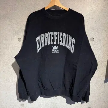 AbuGarcia x is-ness 리버서블 맨투맨 블랙