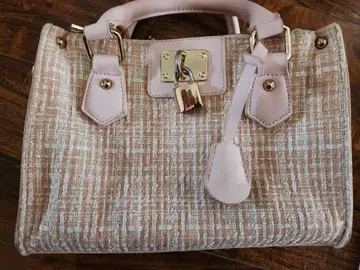 핑크 트위드 핸드백