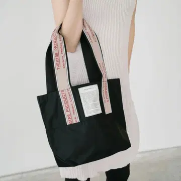 THEATRE PRODUCTS 자카드 테이프 백 토트백