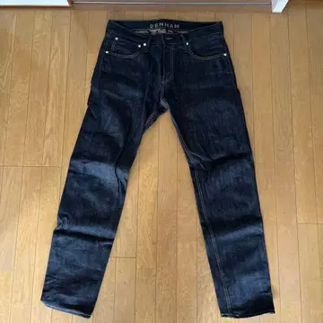 DENHAM 다크 블루 슬림핏 데님