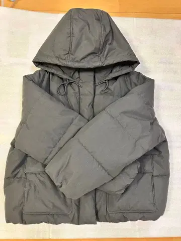 H&M 후드 부착 다운 자켓 블랙