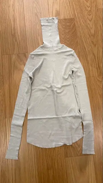 soeju 소주 캐시미어 혼방 터틀넥 티셔츠 L