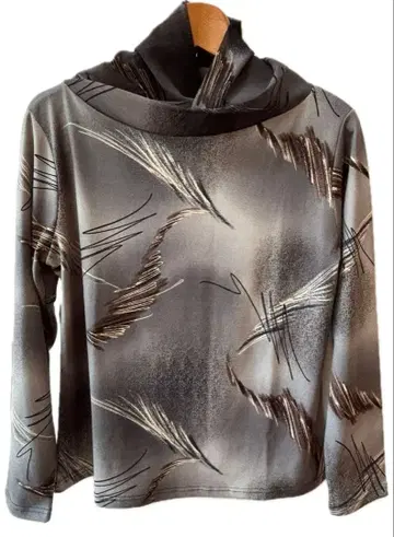 [ 미사용 ] 스카프넥 긴팔 티셔츠