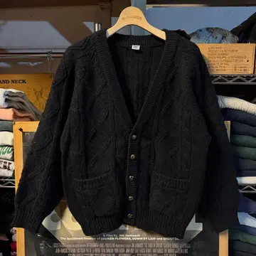 90s 빈티지 두툼한 울 니트 가디건 레어 컬러 블랙 짧은 기장