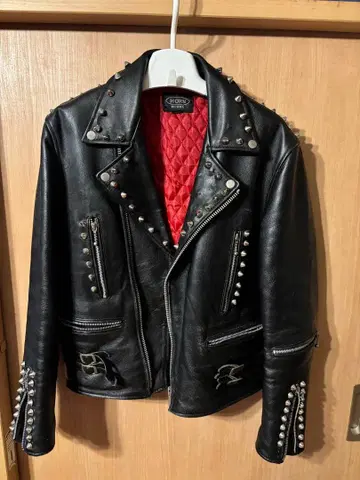 찡 장식 재킷 ( HORN WORKS )