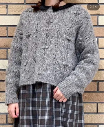 [ 택 포함 새상품 ] 사만사 모스모스 폼폼 포함 케이블 니트 그레이