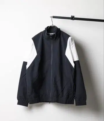 UNITED ATHLE 나일론 자켓 L 블랙/화이트
