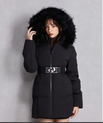 블랙 다운 자켓 후드 부착