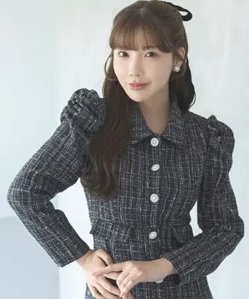 토코 클로젯 펄 버튼 파워 숄더 트위드 셔츠 원피스 (블랙)