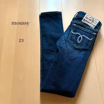 moussy 화이트 스티치 슬림 데님 팬츠 [ 23 ]