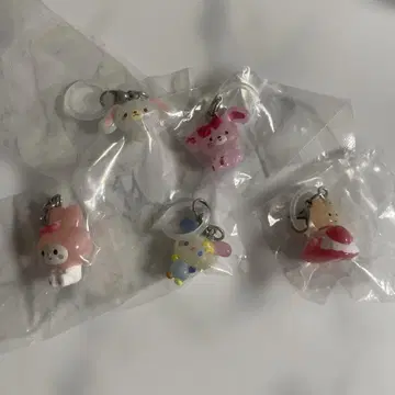 산리오 캐릭터즈 윳토 메지루시 액세서리 세미 컴프 가챠가챠