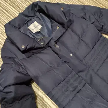 새상품급 비아지오 블루 다운 코트 네이비