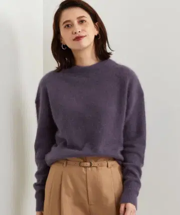 그린 라벨 릴랙싱 KFC 헤어리 하이넥 니트 퍼플 Free