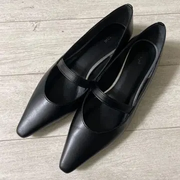 GALLARDA GALANTE 블랙 플랫슈즈 메리제인