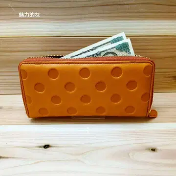 새상품 장지갑 도트 무늬 브랜드 여성용 Zucchero 소가죽 오렌지