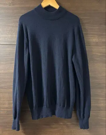 유니클로 캐시미어 니트 스웨터 네이비 모크넥