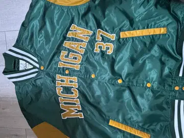 MICHIGAN 바시티 자켓 그린/골드