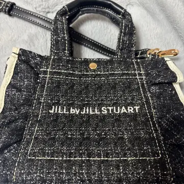 질 바이 질 스튜어트 토트백