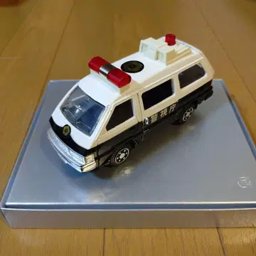 요네자와 다이아펫트 도요타 타운 에이스 경시청 순찰차 일본제