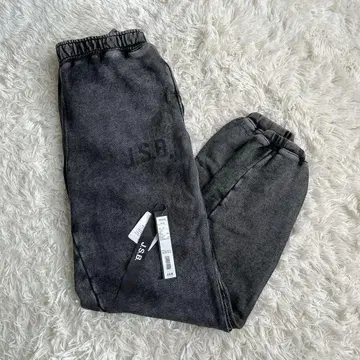 택 포함 J.S.B. 데미지 워시 가공 스웨트 팬츠 조거 팬츠