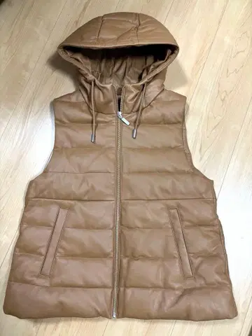 모토마치 제라르 소프트 램 가죽 다운 베스트 M 사이즈