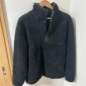 워크맨 불티가 붙어도 잘 타지 않는 플리스 풀오버 L 사이즈