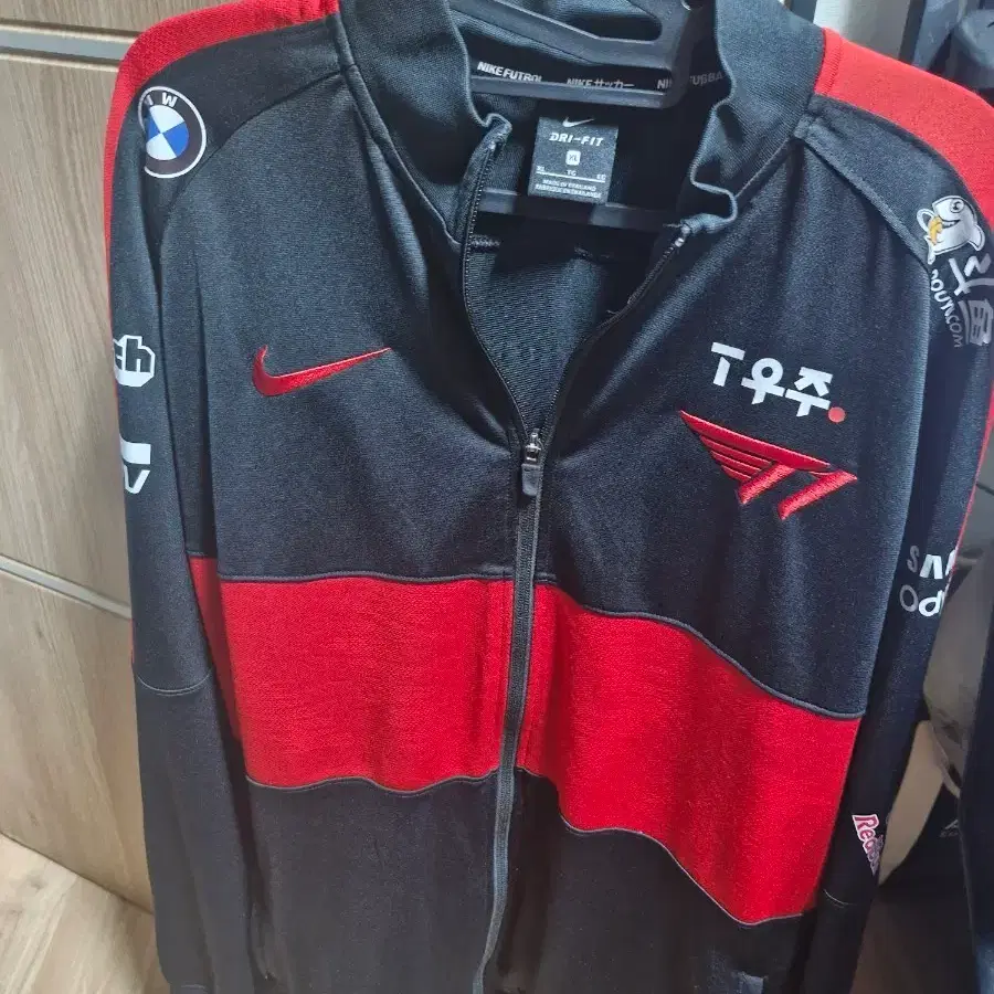 2022 Nike T1 Faker Jacket on Bunjang Global Site.