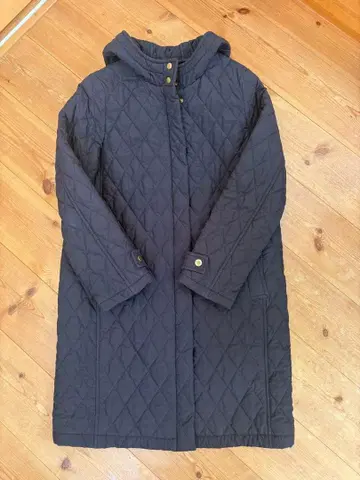 이에나 퀼팅 후드 코트