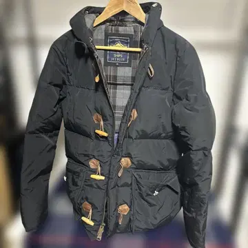 PENFIELD x SHIPS JET BLUE 더플 다운 자켓