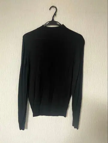 존스메들리 니트 얇은 소재