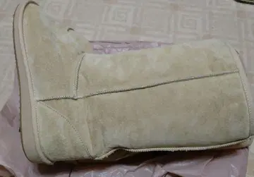 어그 부츠 베이지 스웨이드