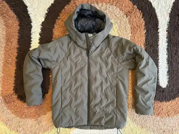 티고라 다운 카키