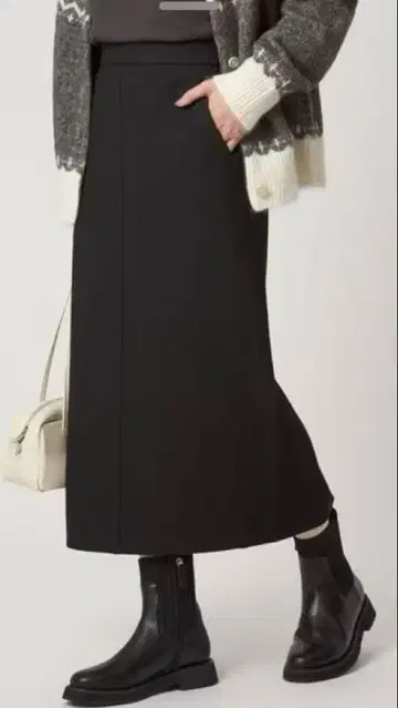 블랙 타이트 스커트 프리 사이즈 green label relaxing