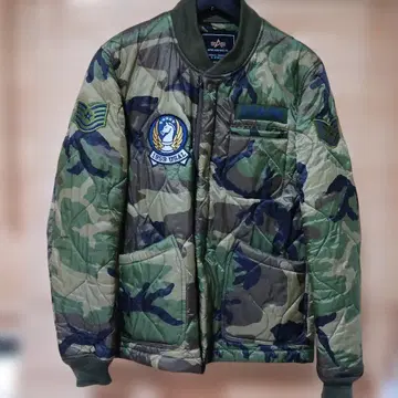 ALPHA INDUSTRIES 카모플라쥬 퀼팅 자켓 M