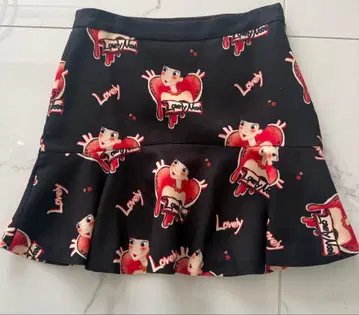Lovely Nani 하트 프린트 플레어 스커트