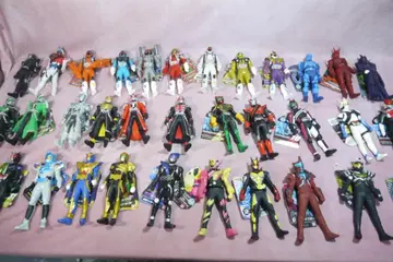 라이더 히어로 시리즈 택 포함 소프트 비닐 포제 위자드 외 34체