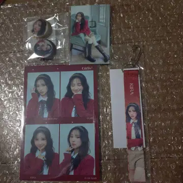 Girls2 야마구치 키라 온라인 캡슐 4종 세트