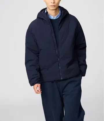 [ 완판템 ] 퍼프 테크 후드티 네이비 S UNIQLO:C