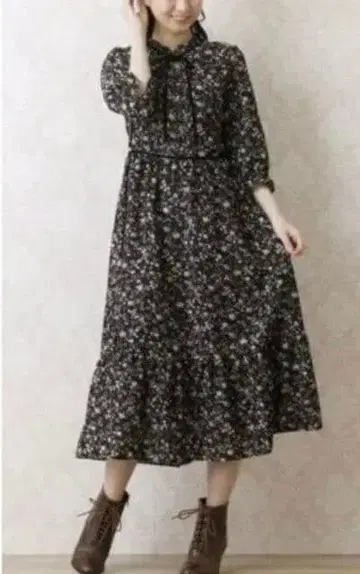 로즈 티아라 미니 꽃무늬 원피스 42