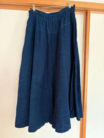 우사토 네이비 나염 플레어 스커트