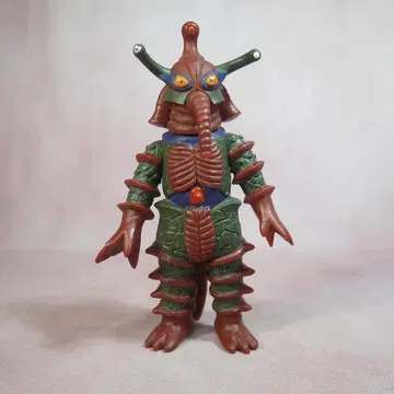 울트라 괴수 시리즈 히폴리토 외계인 1984 소프트 비닐