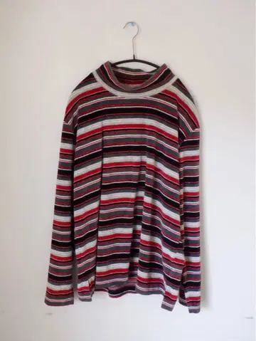 구제 의류 스트라이프 긴팔 하이넥