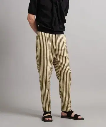 SOVEREIGN 린넨코튼 와이드 스트라이프 팬츠 L 사이즈