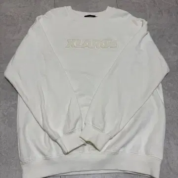 XLARGE 화이트 엠보싱 로고 트레이닝복 M
