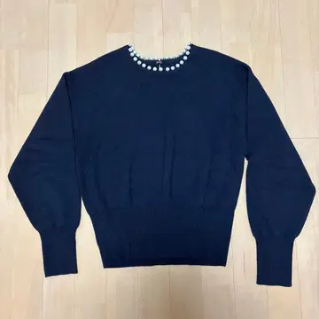 [ 새상품급 ] 그린 라벨 릴랙싱 펄 옷깃 돌먼 슬리브 니트 네이비