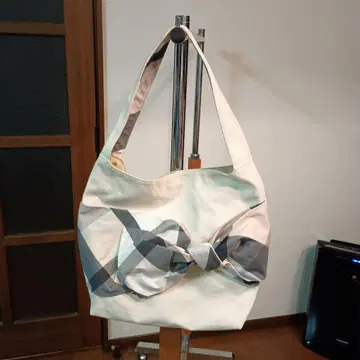 BLUE LABEL CRESTBRIDGE 리본 토트백