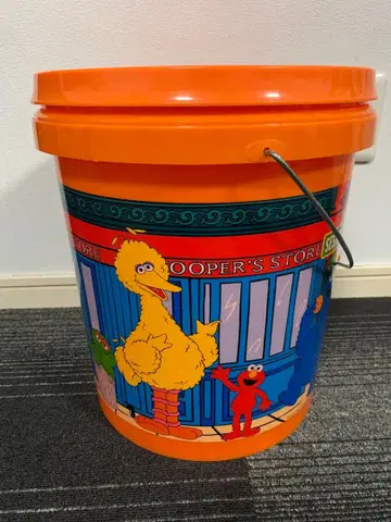 새상품급 세서미 스트릿 대용량 양동이형 보관 케이스 뚜껑, 손잡이 포함