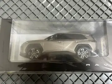 4 신형 RAV4 컬러 샘플 Z 아방가르드 브론즈 메탈릭