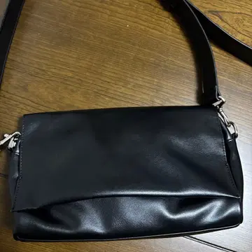 렙심 블랙 숄더백 합성 피혁