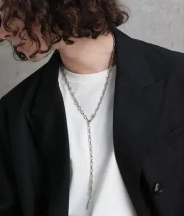 HARE 멀티 체인 라리엇 프리 사이즈